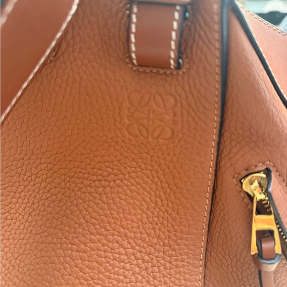 EUC Loewe Small Hammock Brown - Picture 5 of 13